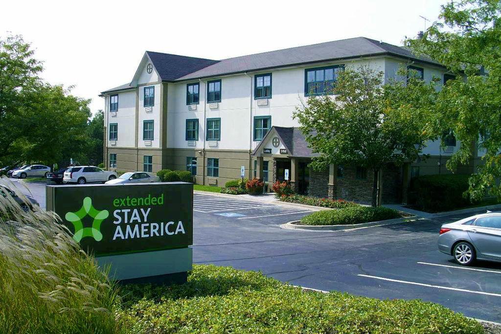 Extended Stay America Select Suites - Chicago - Даунерс-Гров Экстерьер фото